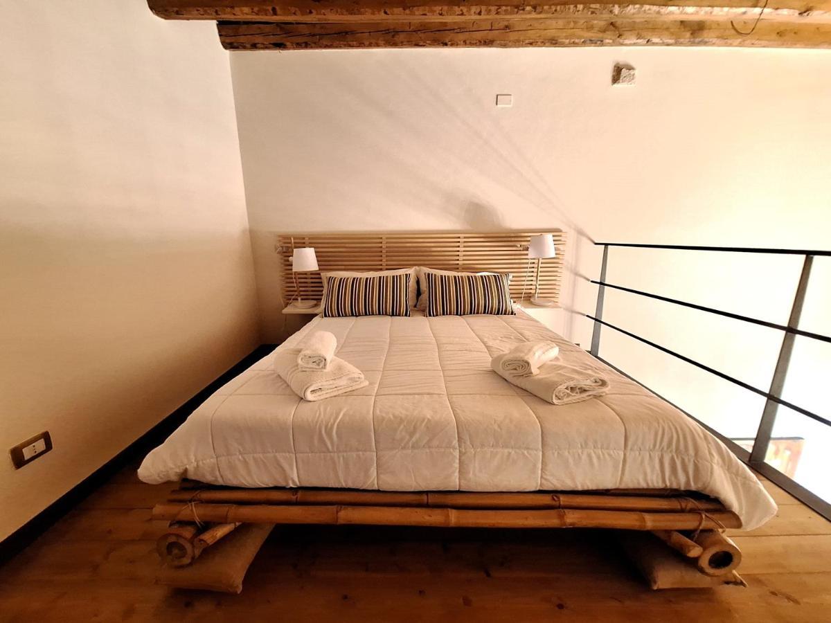 Casa Aretusa - Ortigia Holidays シラクーサ エクステリア 写真